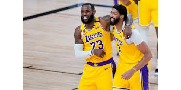 Il capo dei Los Angeles Lakers è orgoglioso di James